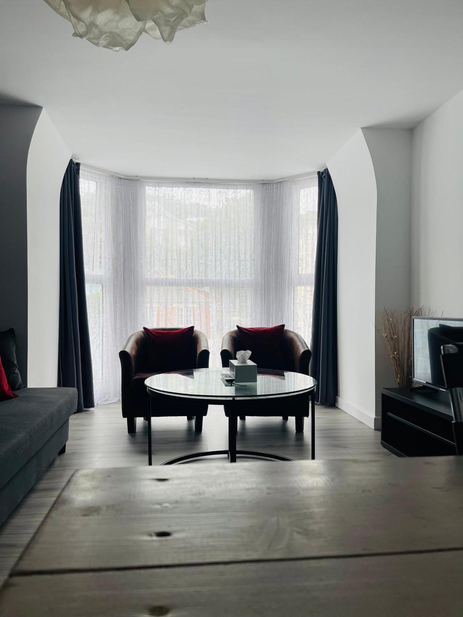 One Bedroom Apartment, No 4 Ilfracombe Eksteriør billede